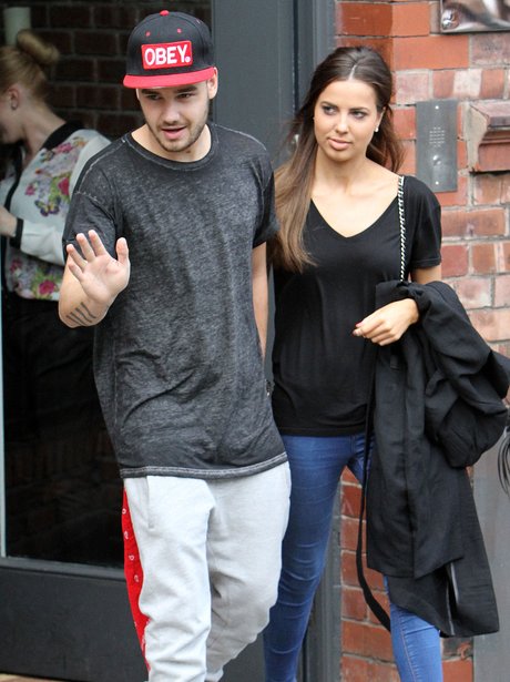 One Directions Liam Payne Heads Out With Girlfriend Sophia Smith As 