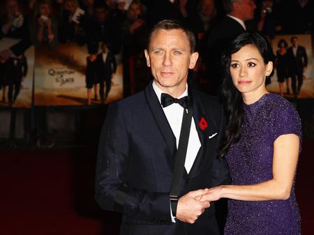 james bond premiere