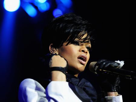 Rihanna, jingle bell ball