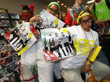 JLS