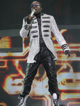 Black Eyed Peas live in Europe