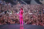 Image 7: Cheryl Cole on Stage