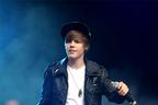 Image 6: Justin Bieber on stage