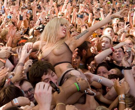 lady gaga stage dives