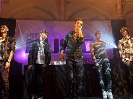 hit music live