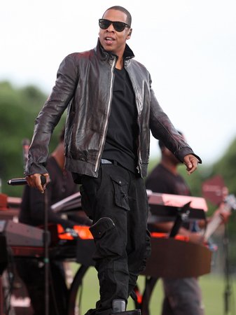 jay-z performing live