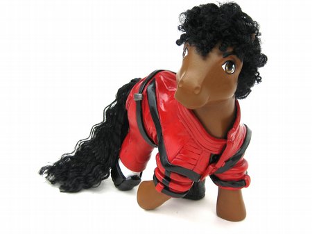 Michael Jackson in red leather jacket from Thrille