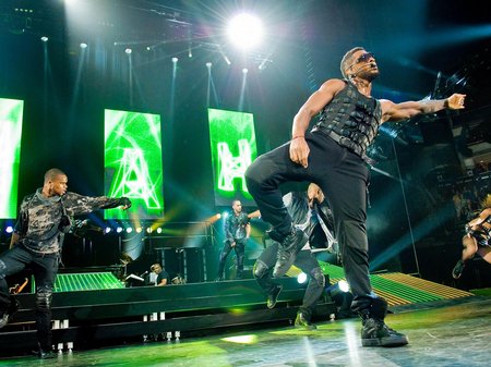 Usher in Houston