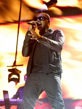 Jingle Bell Ball Taio Cruz Live