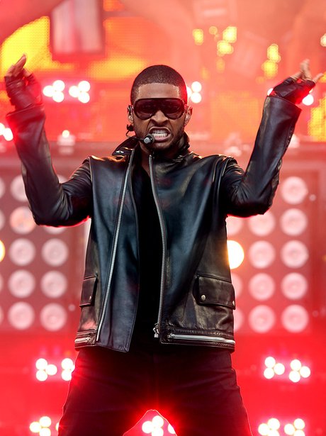 usher performing live