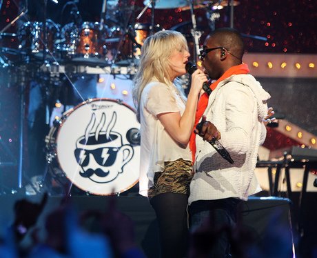 Tinie Tempah and Ellie Goulding perform live