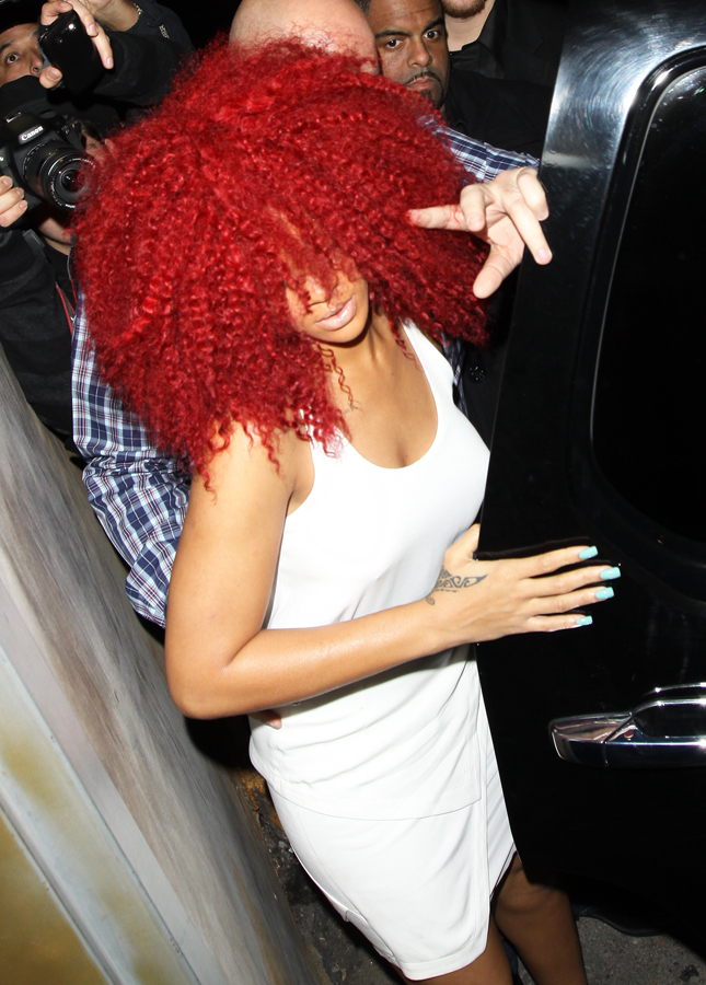 rihanna's new hair