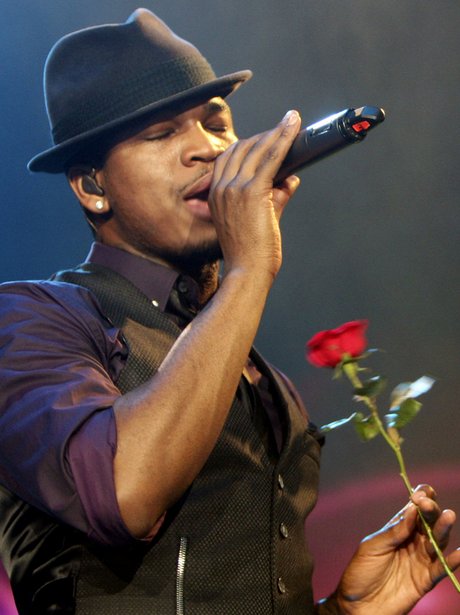 NE-YO live on stage