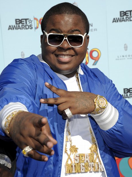 Sean Kingston on red carpet