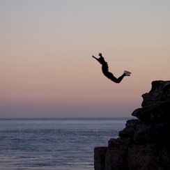 Tombstoning