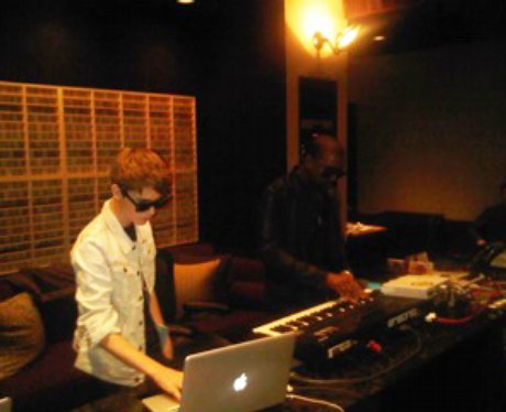 Justin Bieber and Kanye West in the studio