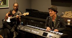 Lenny Kravitz and Bruno Mars in the studio
