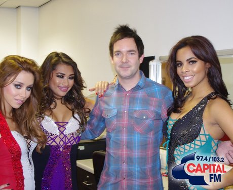 Leigh Jones catches up with the girls backstage at