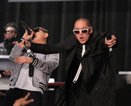 Far East Movement live