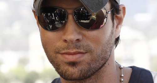 Enrique Iglesias announces tour