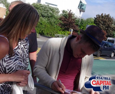 Olly and fans