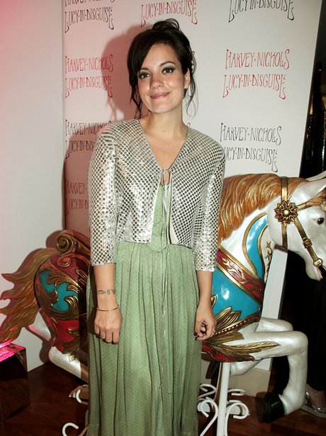 lily allen red carpet