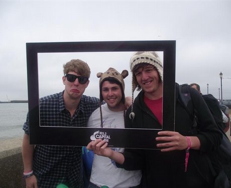 IOW festival ends at Hover Travel