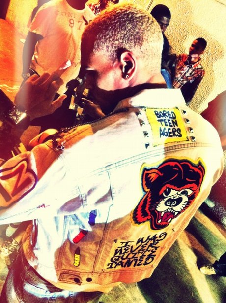 Chris Brown on twitter