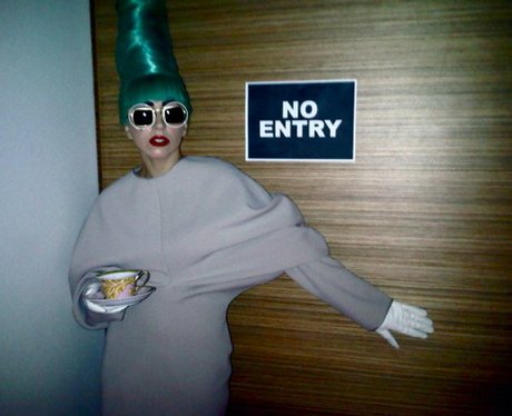 Lady Gaga with green hair