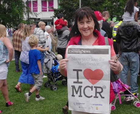 Show your Love for ManchesterShow your Love for Ma