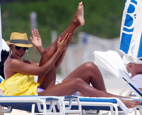 Kelly Rowland on Holiday