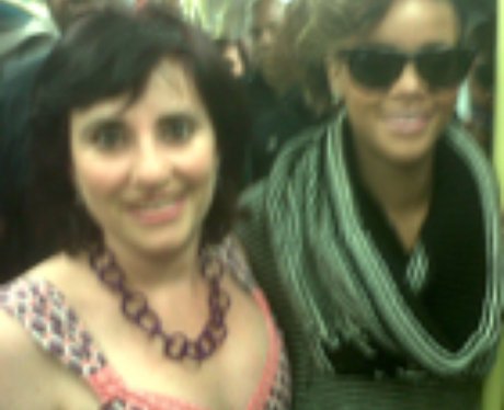 Rihanna On The Tube