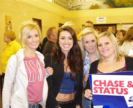 Chase and Status - Girls