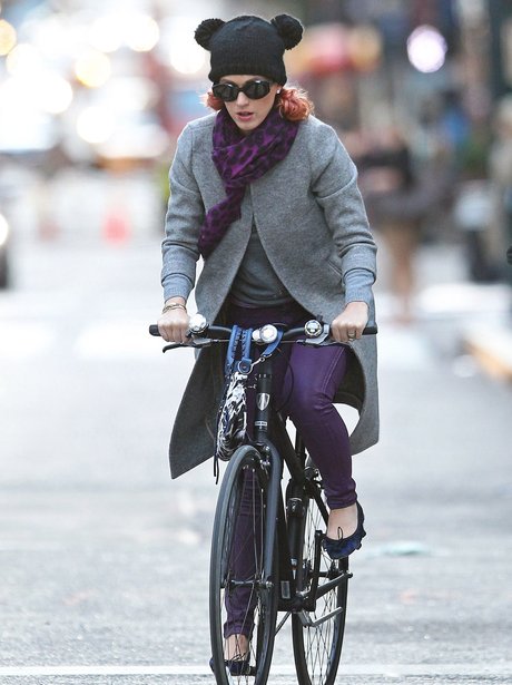 Katy Perry bike ride