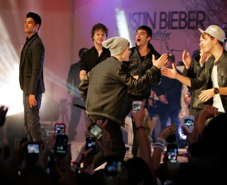 Justin Bieber Christmas Lights