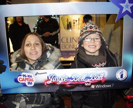 Cwmbran Christmas Lights 2011 - Capital South Wales