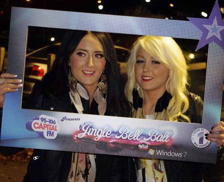 Rihanna Gig LG Arena 18.11.11