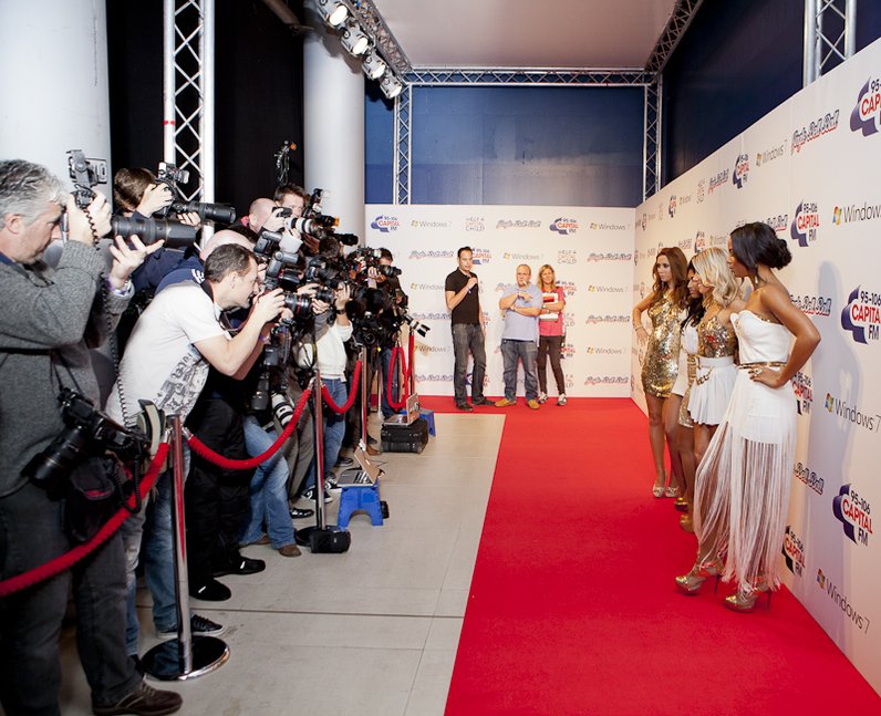 The Saturdays arrive at the 2011 Jingle Bell Ball 