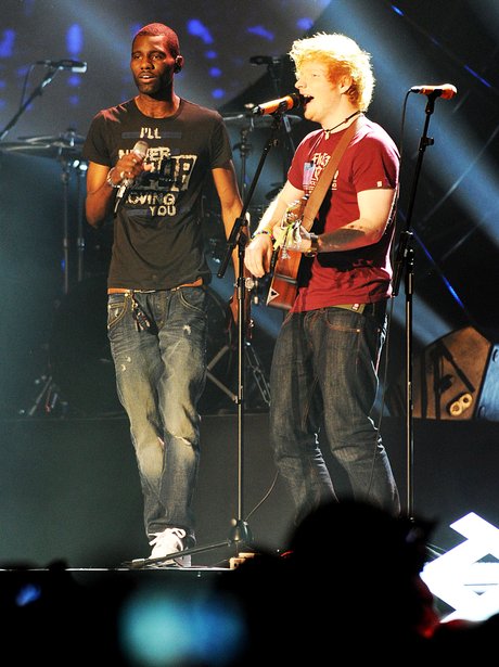 Ed Sheeran and Qretch 32 perform together