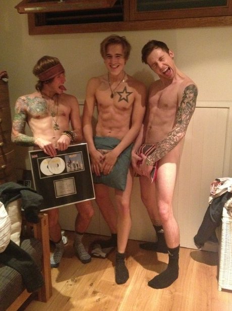 McFly twitter