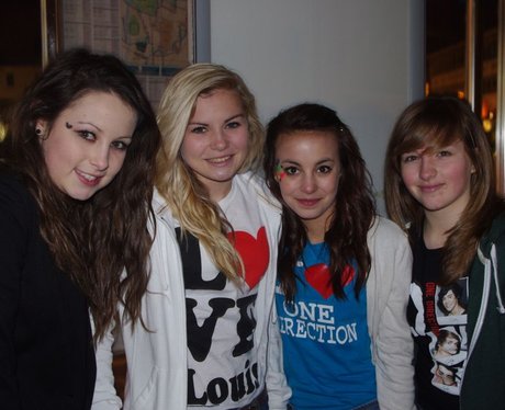 One Direction fans