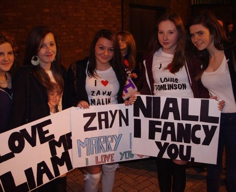 One Direction fans