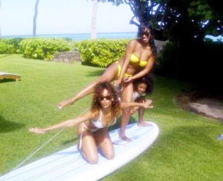 Rihanna in Hawaii