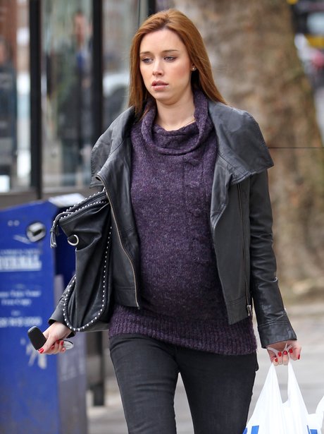 Una Healy shopping in London