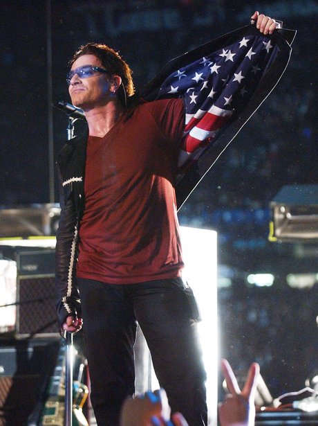 Super Bowl XXXVI - Halftime Show with U2