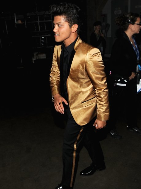 Bruno Mars backstage at Grammy Awards 2012