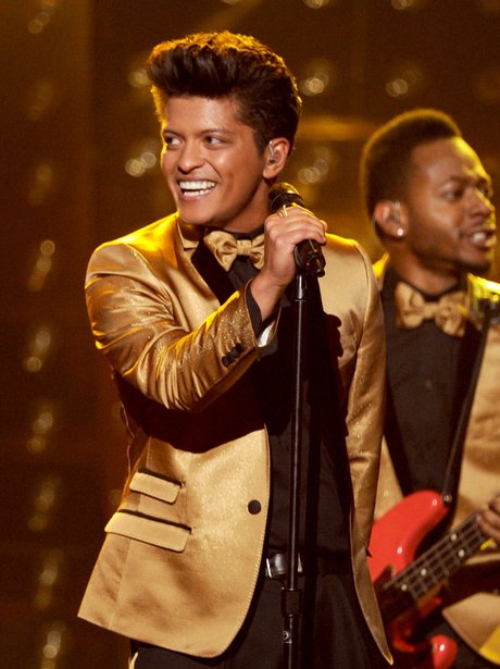 bruno-mars-performs-at-the-2012-grammy-awards-capital