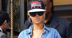 Rihanna leaves hotel