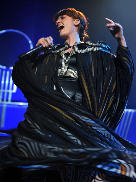 Florence Welch on stage