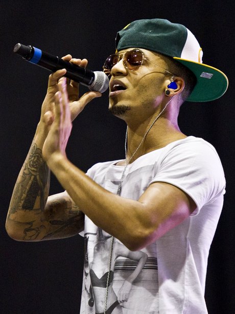 JLS 4th Dimension Tour